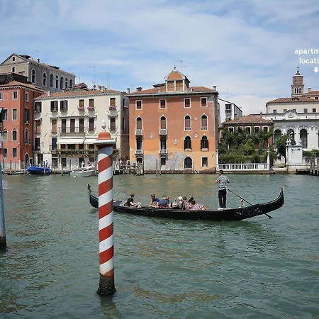 Apartamento Roof Balcony, 2pax, Aircond, Wifi Venecia